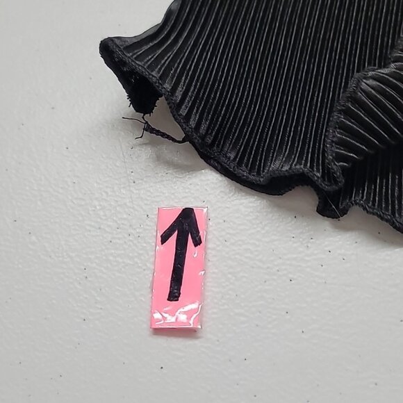 VTG Micas Black Satin Pleated Elastic Waist Ballet Skirt Size M NWT Dancer - Picture 10 of 13